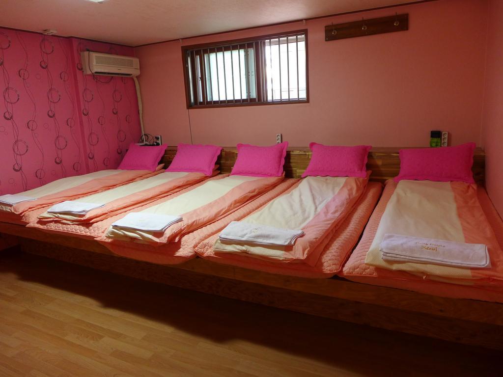Bong Backpackers Hostel Σεούλ Δωμάτιο φωτογραφία